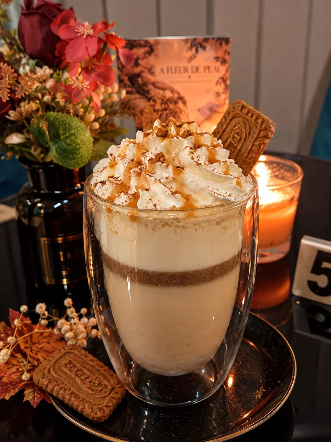 A Fleur de Peau Café - Kaffeespezialität mit Sahne