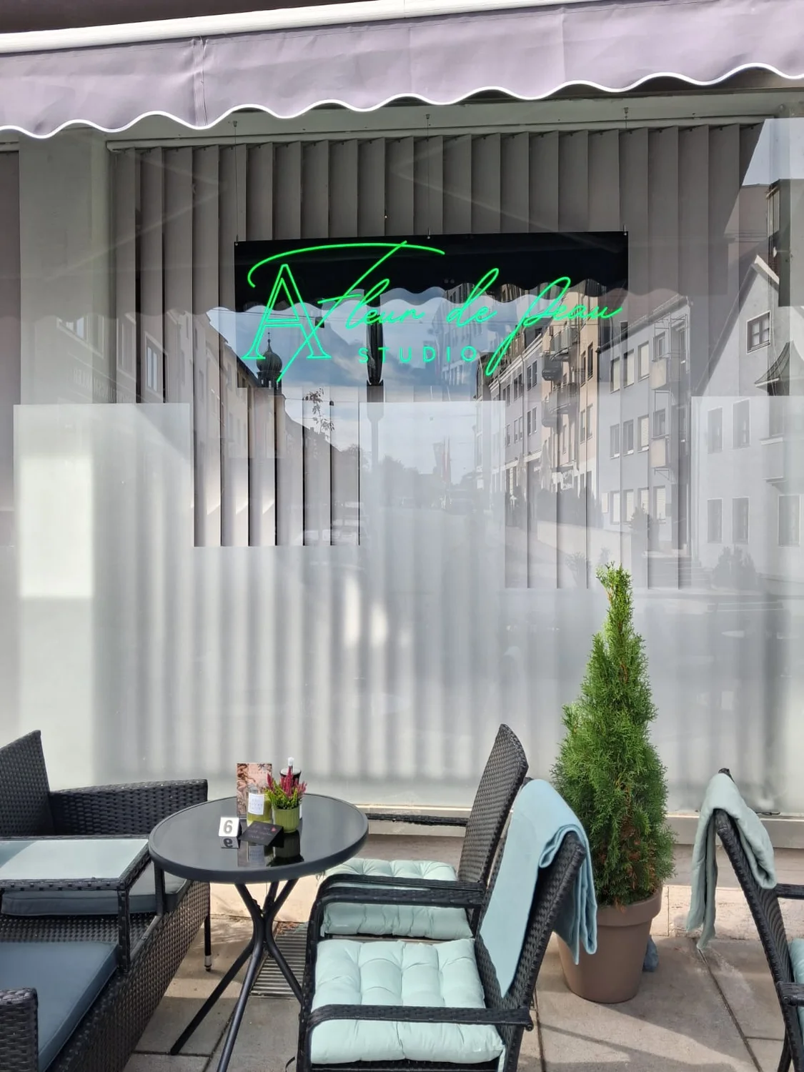 A Fleur de Peau Café - Terrasse